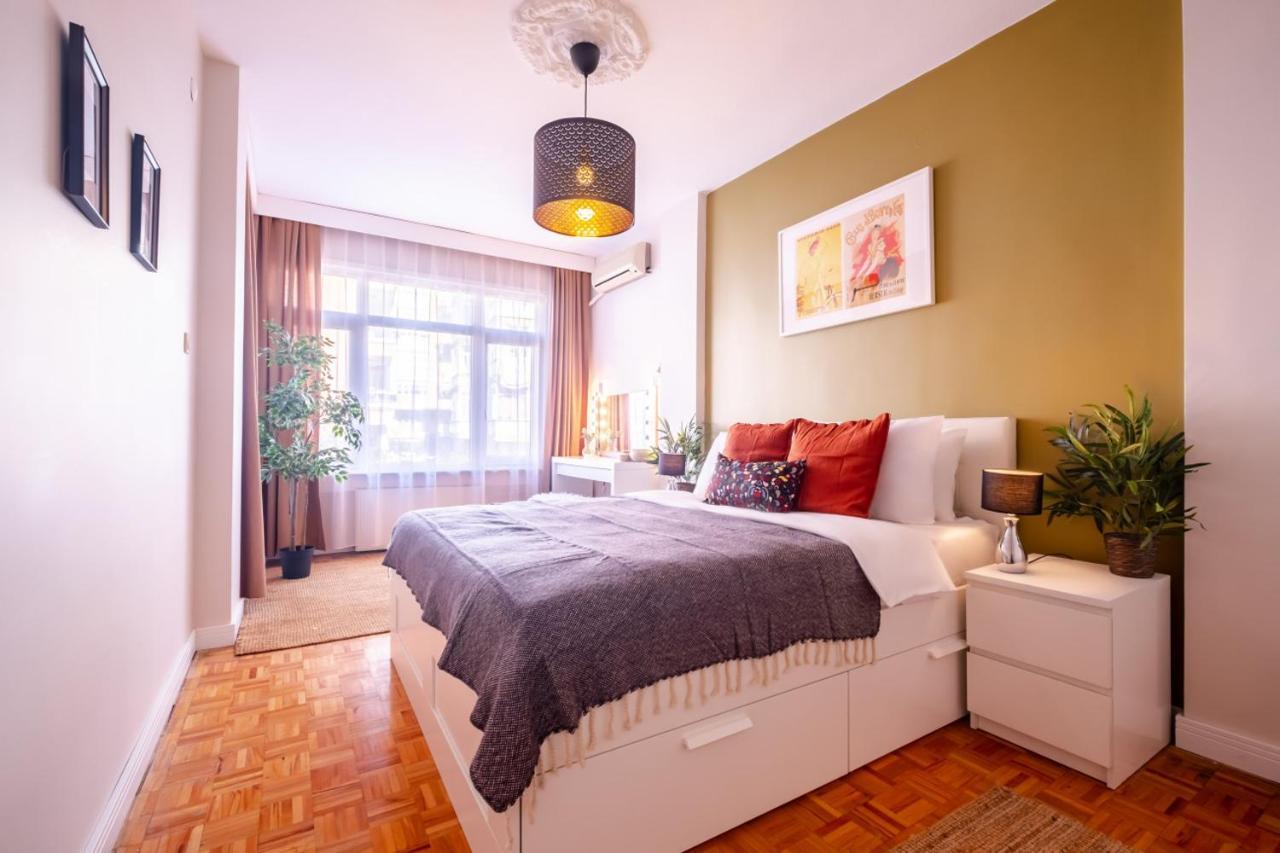 Chic Flat With Balcony Near Moda Shore Provincia di Provincia di Istanbul Esterno foto